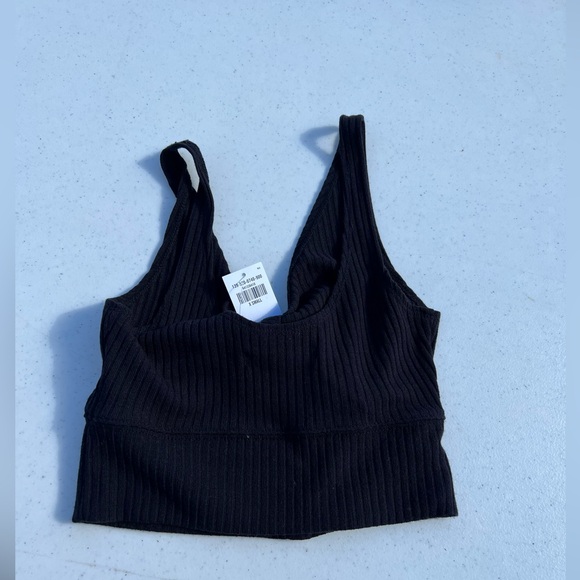 Abercrombie Knit Crop Top - Picture 2 of 3